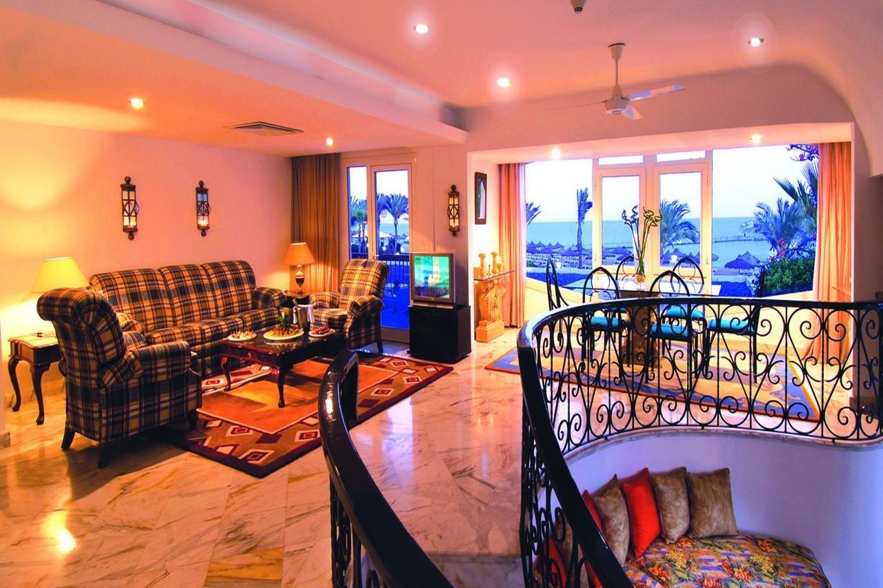 Baron Resort Sharm El Sheikh (Adults Only) Exterior foto A suite at the Taj Bengal