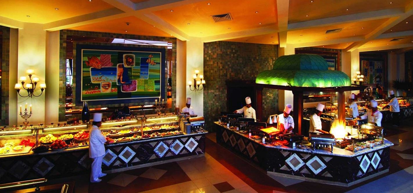 Baron Resort Sharm El Sheikh (Adults Only) Exterior foto The buffet at the hotel